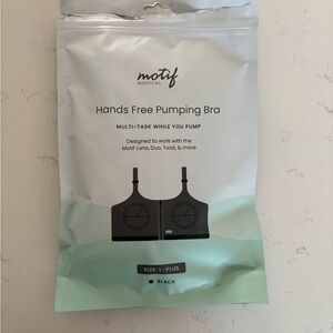 Motif Medical Black Hands Free Pumping Bra